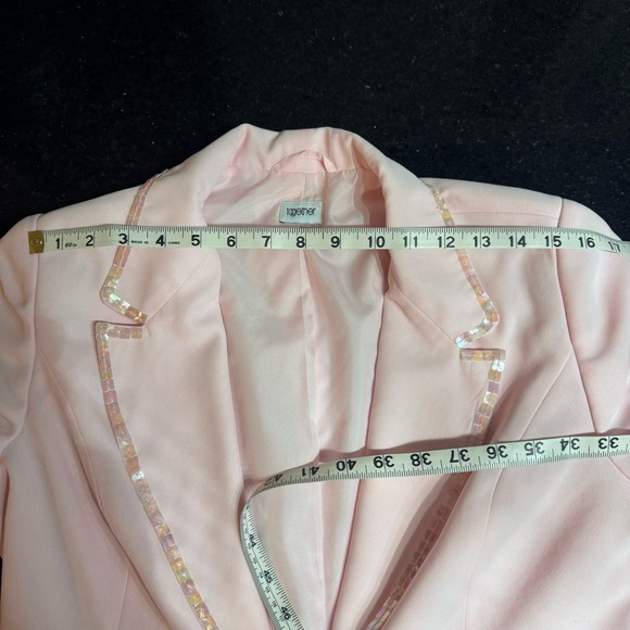 Together, women’s baby pink blazer with iridescent sequin detail. Size 6, xs - Picture 10 of 10